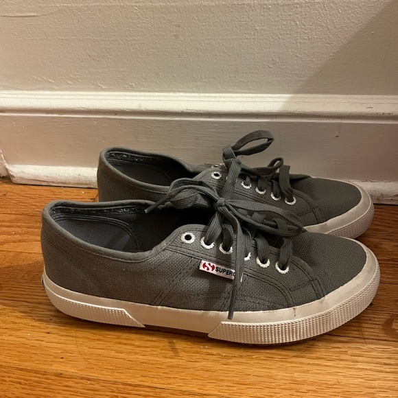 Gray Classic Superga Sneakers - Picture 1 of 4
